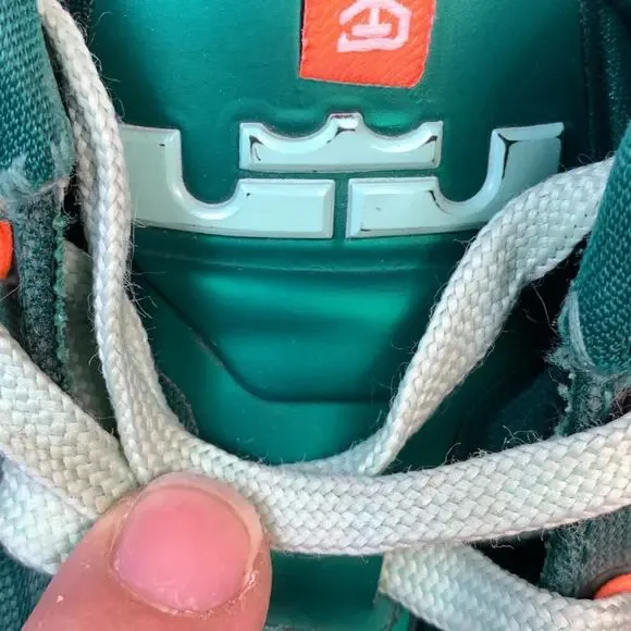 Nike Lebron 11 Low Biscayne 2014 Mens Basketball Sneaker Mystic Green - Size 9.5 - Picture 8 of 11